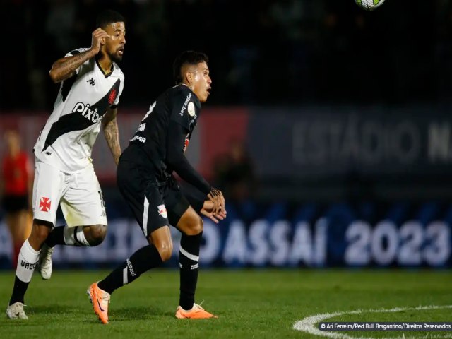 Brasileiro: Vasco enfrenta Bragantino pela permanncia na Srie A