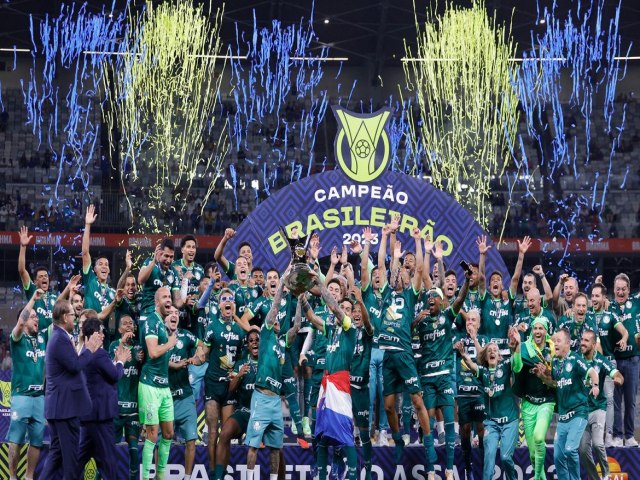 Palmeiras conquista o 12 Campeonato Brasileiro de sua histria