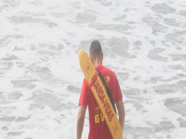 Guarda-vidas morto afogado na praia de Maresias ser sepultado nesta quarta(13)