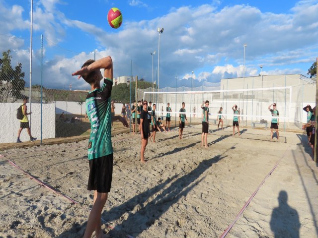 Free Beach Pinda  inaugurado, proporcionando novas opes para os amantes de esportes de areia