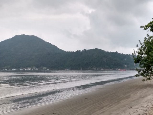 10 praias esto imprprias para banho no Litoral Norte neste final de semana