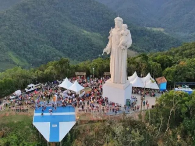 Prefeitura de Caraguatatuba inicia controle de acesso no Morro Santo Antnio neste sbado