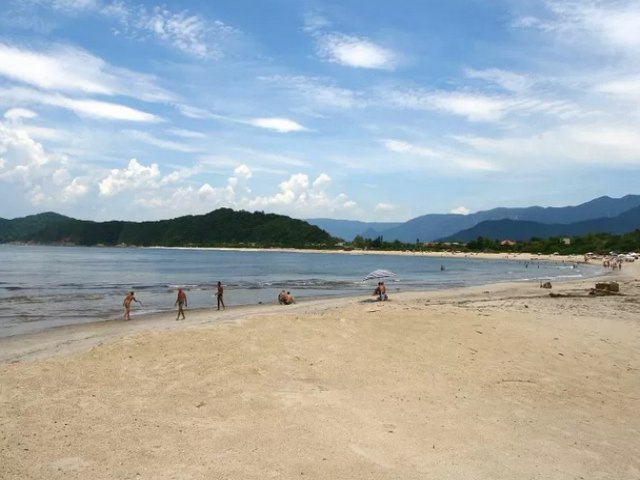 Litoral Norte tem 14 praias imprprias para banho