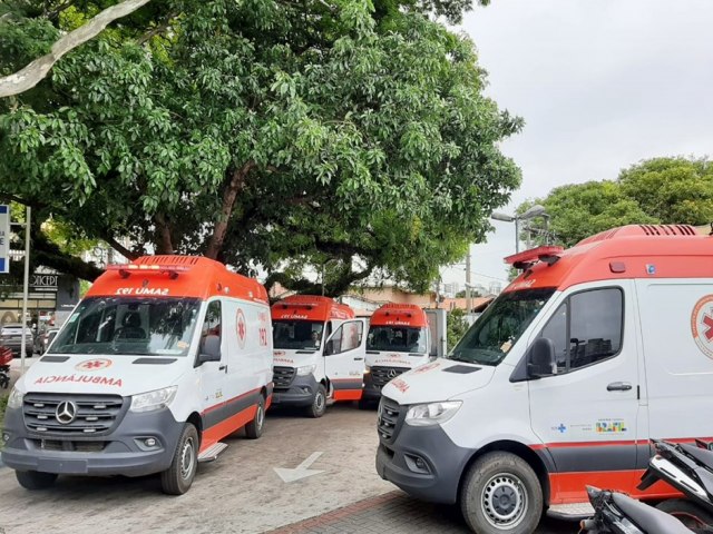 Ambulncia do Samu  depredada por vndalos na regio sul de So Jos