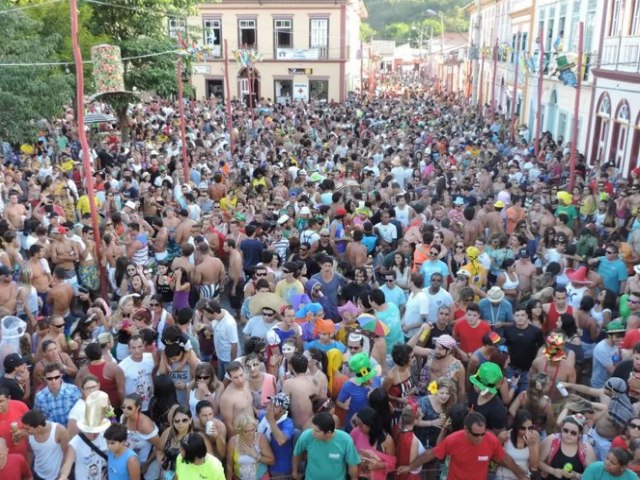 Com bloquinhos tradicionais, Carnaval de So Luiz do Paraitinga retorna aps quatro anos