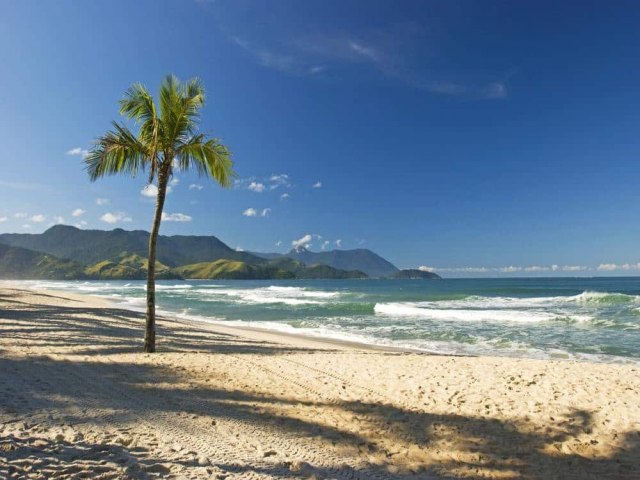 Litoral Norte tem 18 praias imprprias para banho; 12 delas esto poludas h quatro semanas, segundo a Cetesb