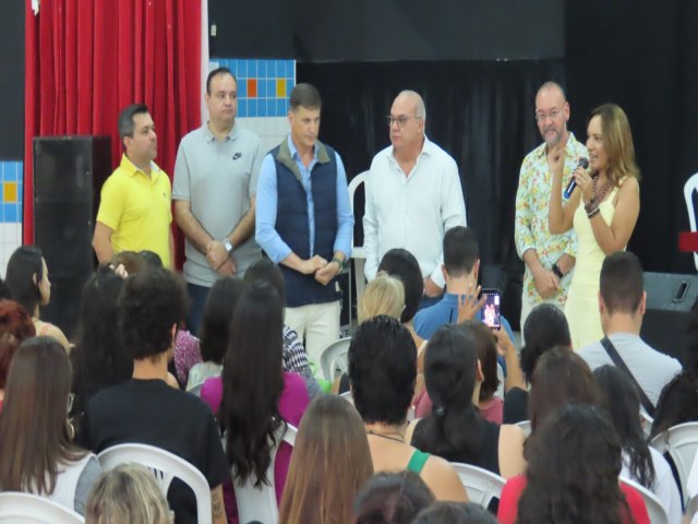 Professores de Pinda participam de treinamento sobre educao humanizada