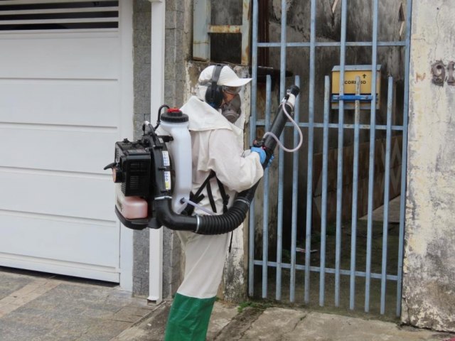 Prefeitura de Pinda faz nebulizao em bairros e far limpeza no Castolira; Subprefeitura e Exrcito seguem com aes em Moreira Csar