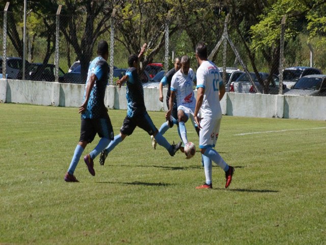 Pinda ter 19 partidas de futebol no fim de semana