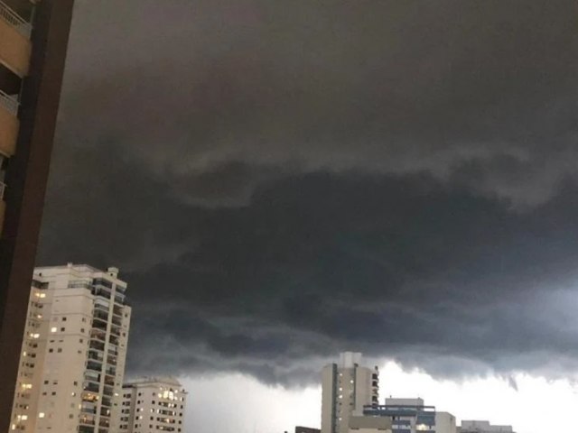 Acumulado de chuva pode chegar a 250 mm no Vale e Litoral Norte nos prximos dias, alerta Defesa Civil