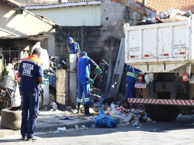 Prefeitura de So Jos dos Campos intervm em residncia de acumuladores