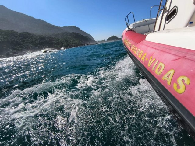 Aps seis dias, buscas por pescadores desaparecidos em Ilhabela so suspensas