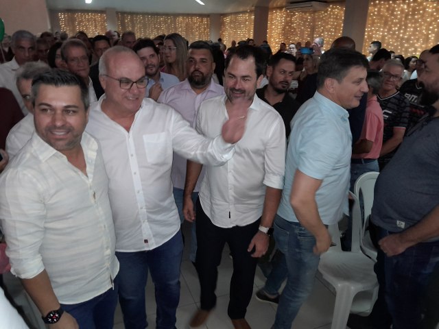 Lanamento da pr-candidatura de Ricardo Piorino e Rafael Goffi para o executivo de Pinda aconteceu no Marinelli Hall