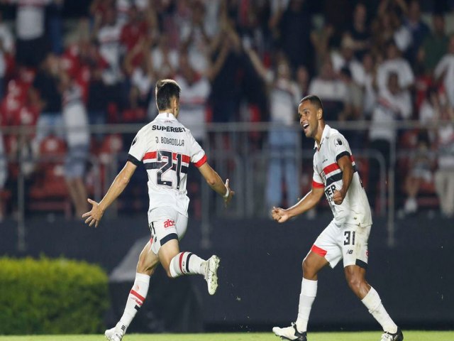 So Paulo supera Fluminense em jogo movimentado no Morumbi