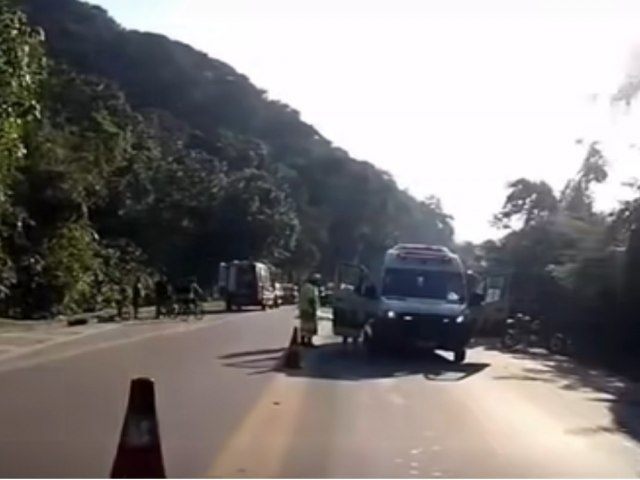 Ciclista morre aps ser atropelada por moto na Rio-Santos em Ubatuba