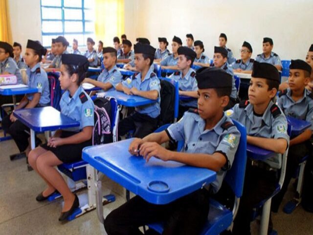 Pindamonhangaba tem interesse em Escola Cvico-Militar