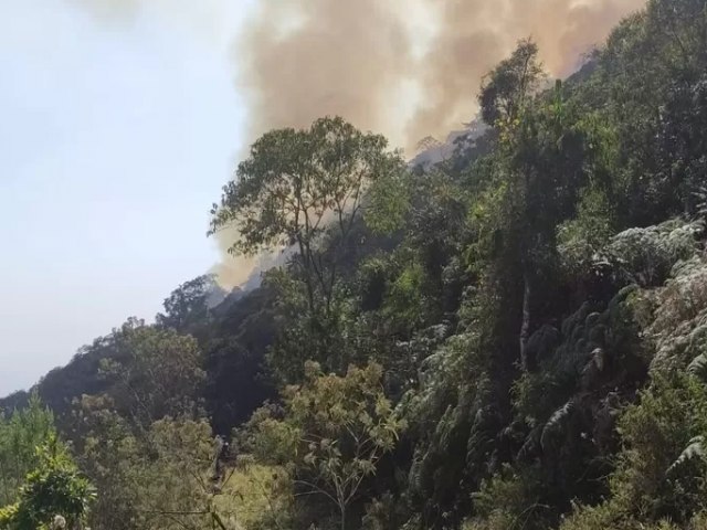 Incndio na Serra da Bocaina queimou rea de mais de 330 campos de futebol em Bananal