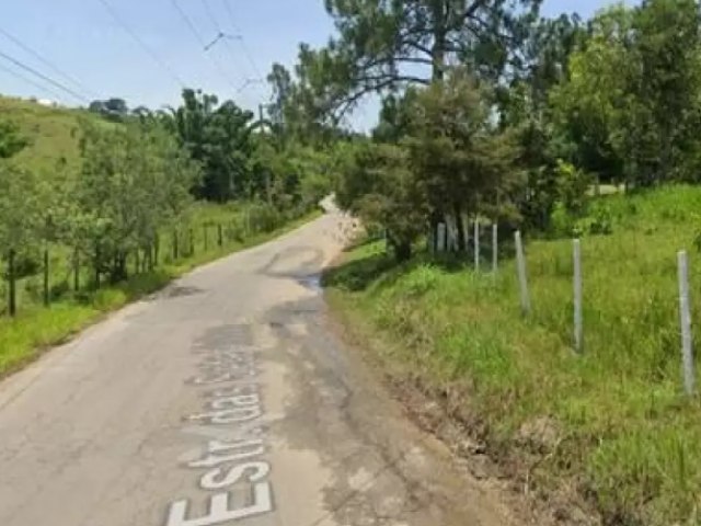 Adolescente de 14 anos  encontrado morto em estrada de Taubat