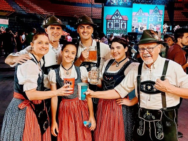 Oktoberfest Campos do Jordo espera 30 mil visitantes