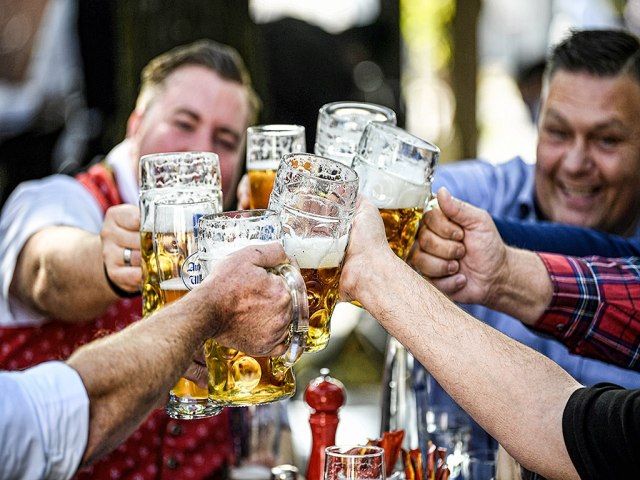 Oktoberfest Campos do Jordo espera 30 mil visitantes em quatro dias de evento