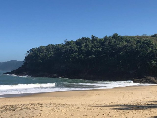 Neste fim de semana 18 praias do Litoral Norte Paulista esto imprprias, segundo boletim da Cetesb