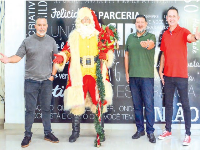 Papai Noel chega em Pindamonhangaba na sexta-feira