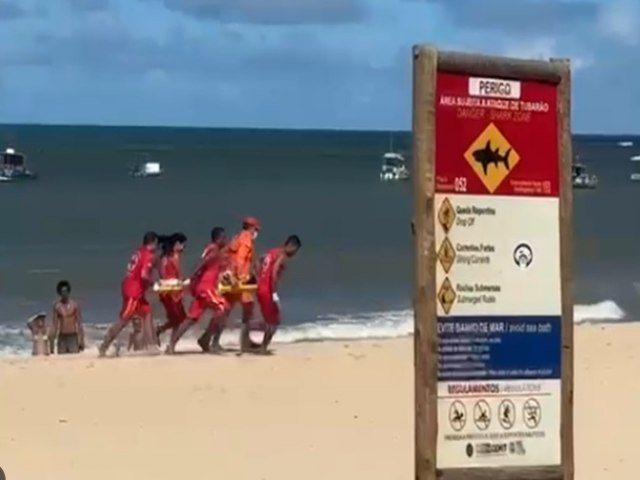 Crian�a de 11 anos � atacada por tubar�o em praia de Pernambuco e passa por cirurgia