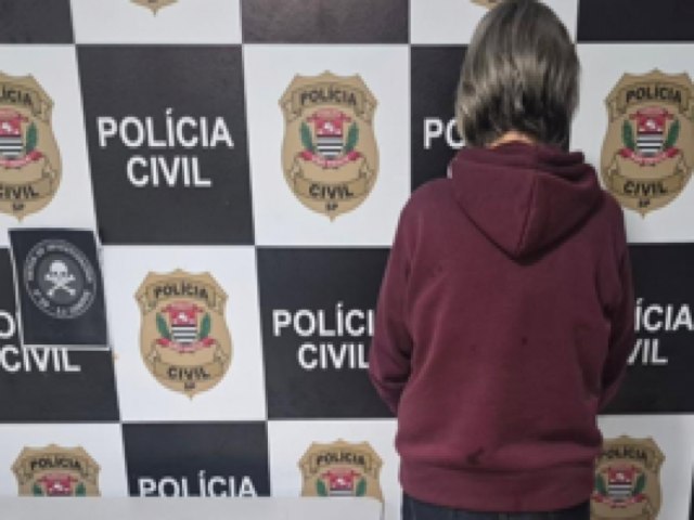 Funcion�ria de supermercado � presa suspeita de desviar mais de R$ 100 mil em S�o Jos� dos Campos