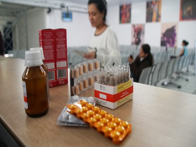 Farm�cia Municipal Central de Pinda amplia atendimento at� 19h30 para facilitar acesso da popula��o aos medicamentos