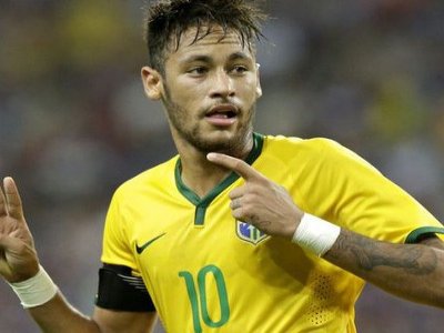 Com 4 gols pela Seleção, Neymar pede música “Raridade” no Fantástico