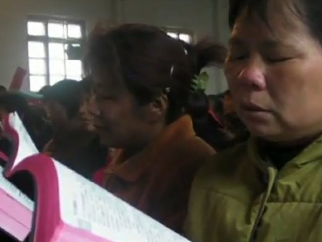 China repreende igrejas cristãs na província de Zhejiang